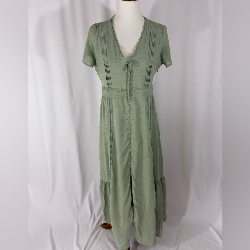 Lulu's Sage Lace-Trimmed Boho Maxi Dress